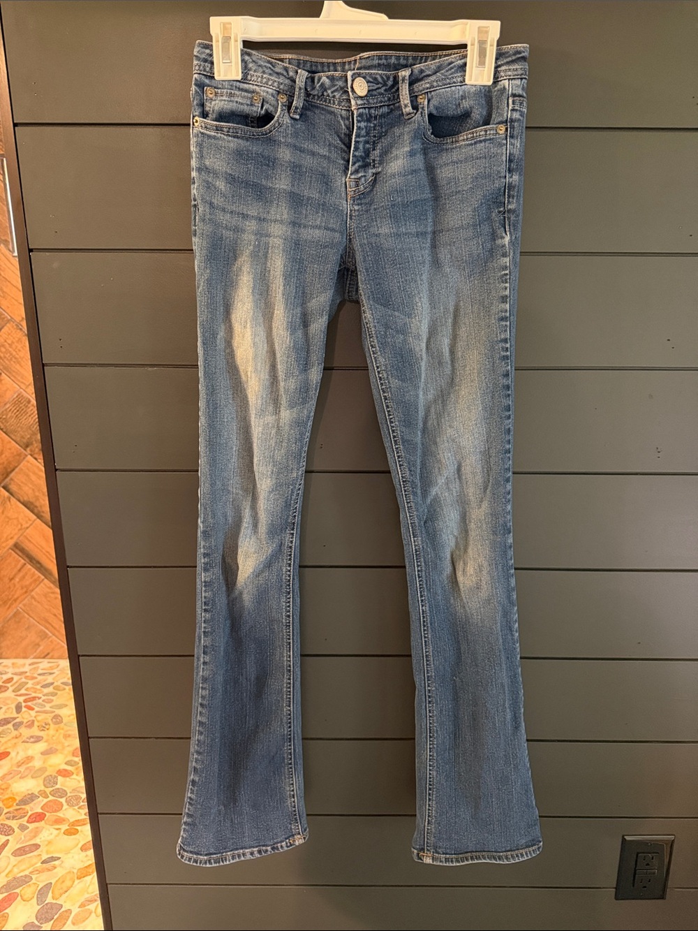 Aeropostale Women’s Blue Faded Flare Jeans